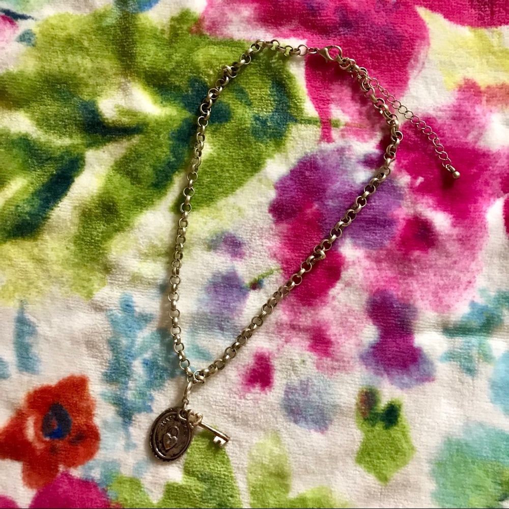 ⚜️ Woman’s Key To My Necklace